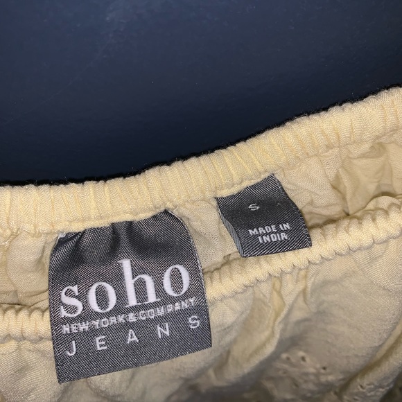 New York and Company yellow off the shoulder top! - Picture 3 of 3